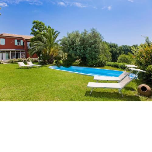 Borgo Rosso Country House B&B