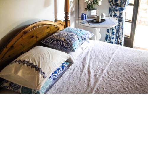 Bougainvillea Guesthouse