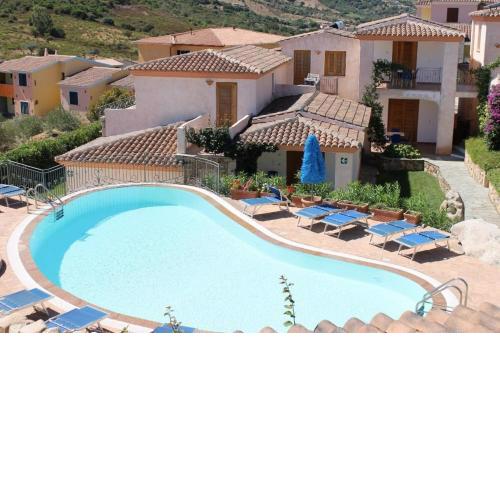 Bouganvillage Bilo With Shared Pool - Happy Rentals