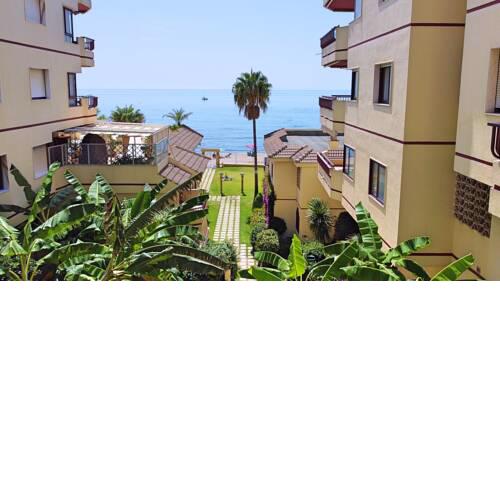 Boutique 1st Beach Line Apartment - Lubina del Sol