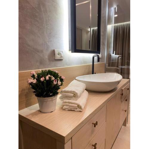 Boutique of view (rental suits vlore)