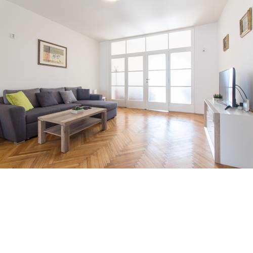 Bozdechova Apartment by easyBNB
