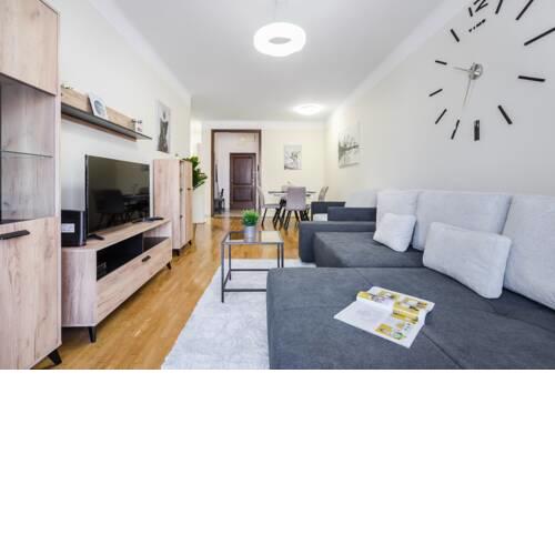 BpR MIMOSA Home with balcony