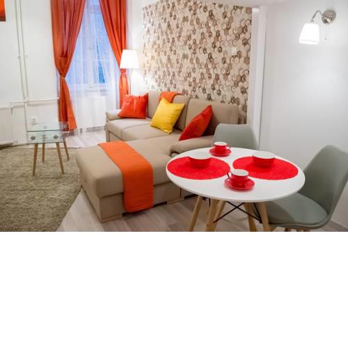 BpR OldPost Apartments next to the Danube