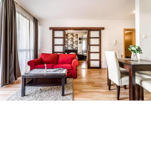 BpR Precious Home with Garage with A/C