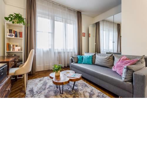 BpR Space Grey Home with balcony