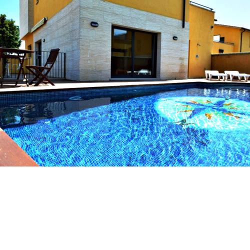 BR1 casa con piscina a 800m de la playa