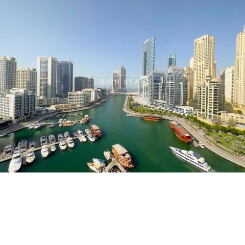 Brand-new 1BR Stella Maris Dubai Marina by Rich Stay