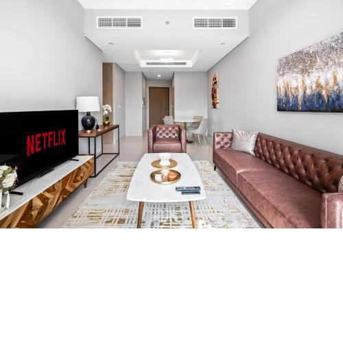 Brand New 1BR with Burj Khalifa & Canal Views