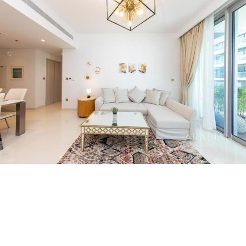 Brand New 2BR Apt with Palm Views and Private Beach