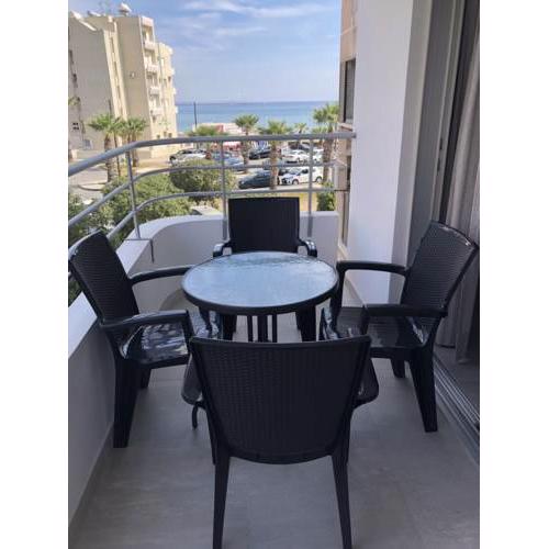 Brand new Lux apartment Mackenzie