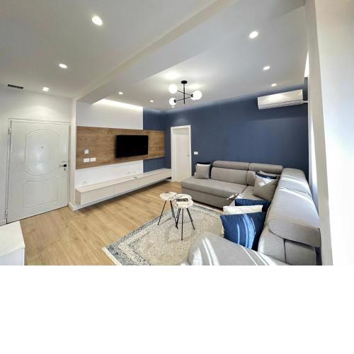 BRAND NEW Luxurious seaside apartment