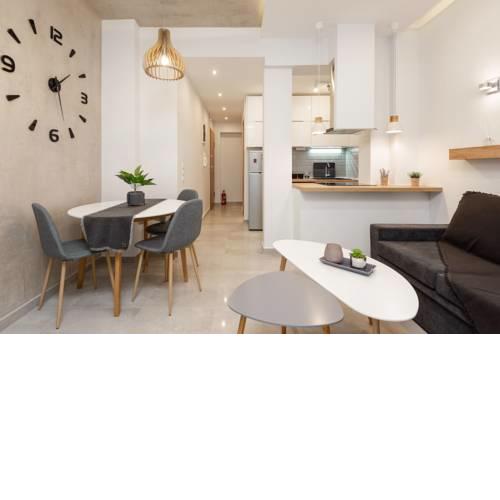 Brand new modern 1 bdrm apt in the City Centre "L-Shine"