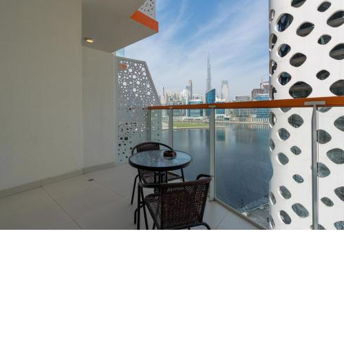 Brand new studio with balcony in Business Bay