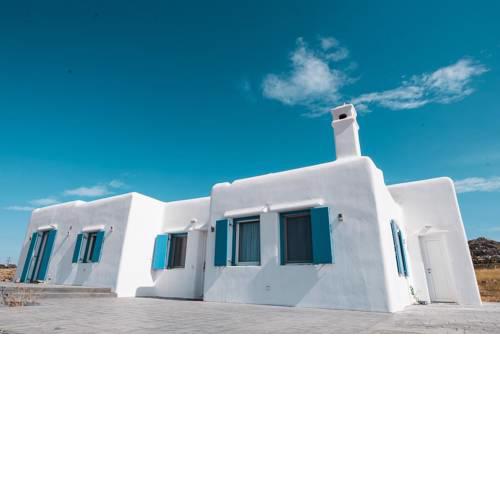 Brand new villa close to Super Paradise