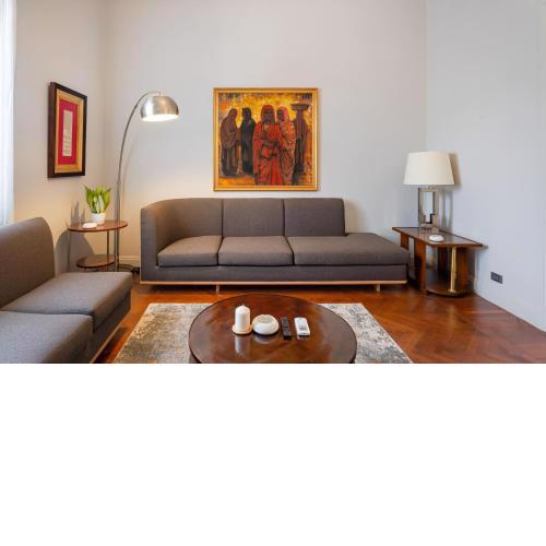 Brassbell l DT l Art Deco Designer Apartments