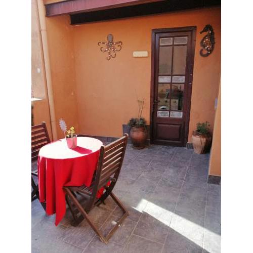 BRAVAHOLIDAYS-33-AP.ST JOAN