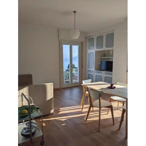 Breathtaking lake view in the heart of Stresa