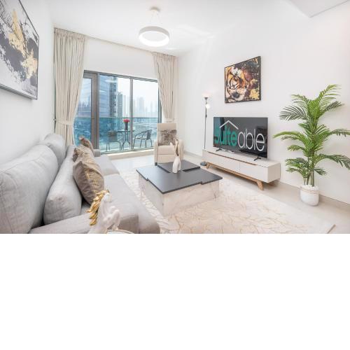 Bright 1-Bed Apartment with Burj Khalifa view