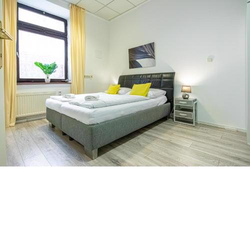 Bright 1BR Apt, Prime Vienna Location & WIFI