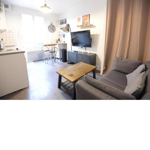 Bright 22 M Ideal For 2 Near Belleville