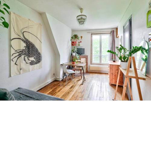 Bright apartment for 2 - Père Lachaise- Paris 20