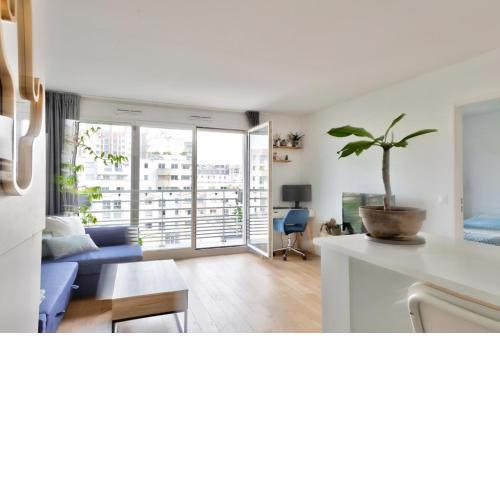 Bright apartment for 4 people - Paris 19