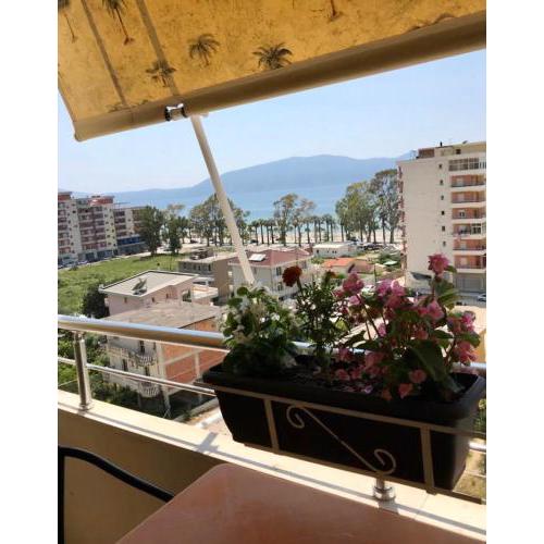 Bright apartment in front of the sea, Lungomare