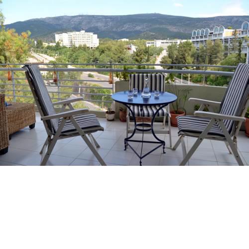 Bright apt, amazing view!