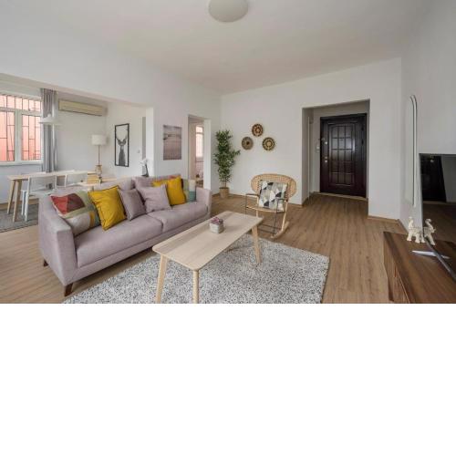 Bright Cozy Oasis 1bed1bath Balcony! #84