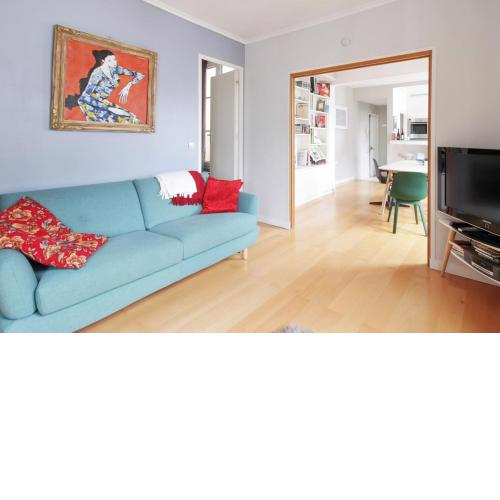 Bright flat 10 minutes walk from the Eiffel Tower in Paris - Welkeys