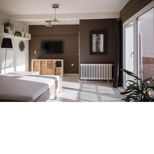 Bright flat with terrace