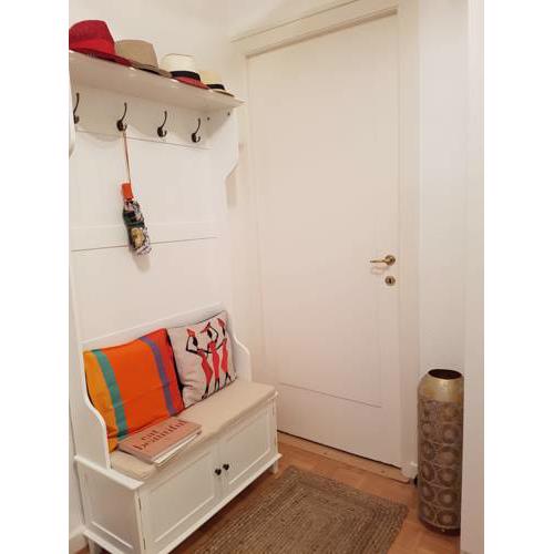 Bright Geneva downtown apartment