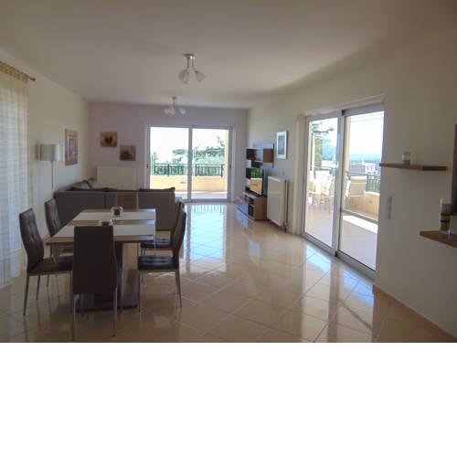 Bright home in Rethymno
