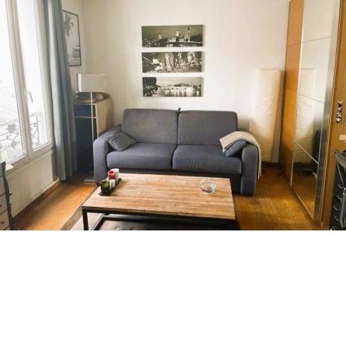Bright studio - near Montmartre
