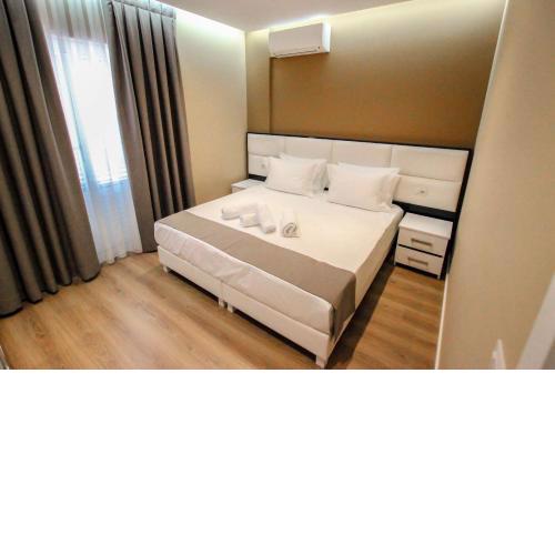 Brilant Luxury Apartment