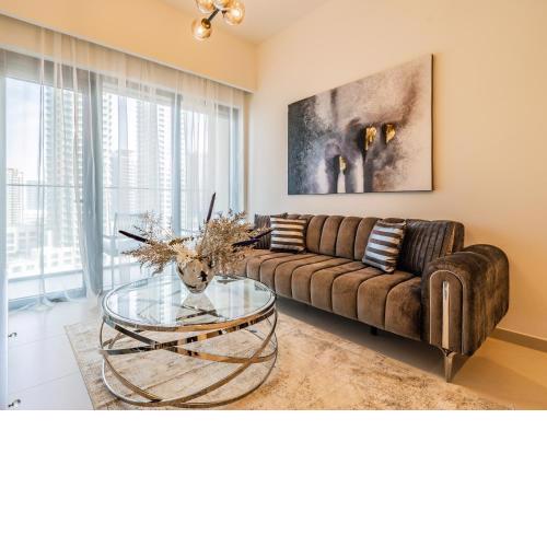 Brilliant 1BR in Burj Royale - Downtown Dubai