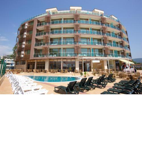 Briz Beach apartments - section B