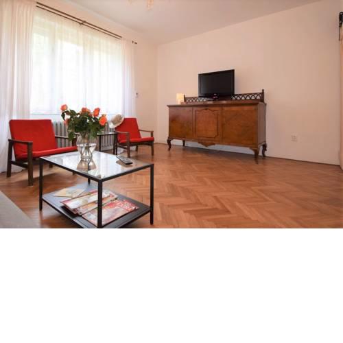 Brno Vrázova 32