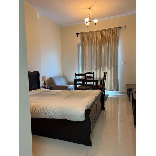 Brown Stone Holiday Homes Sports City