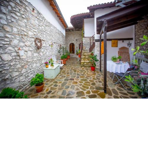 Bujtina Kodiket Guesthouse