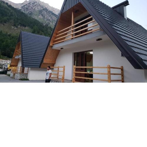 Bujtinat e lugines Valbone
