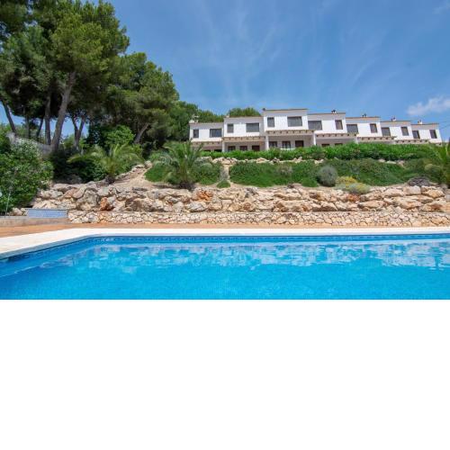 BUNGALOW CON PISCINA EN MORAIRA