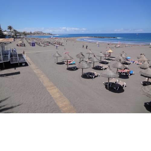 Bungalow Las Américas Beach and Night