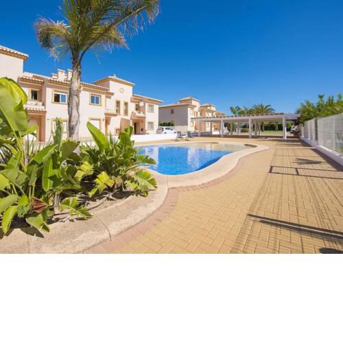 Bungalow Parretes B1 - Plusholidays