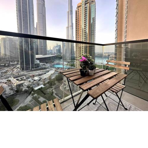 Burj And Fountain View Luxurious 2 Bedrooms