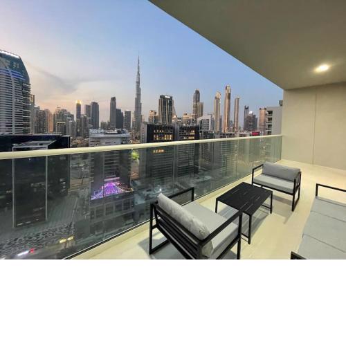 Burj Khalifa View Apartment