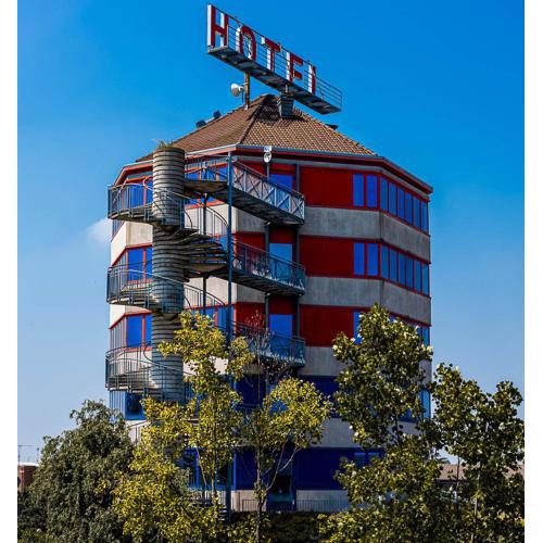 Business Hotel