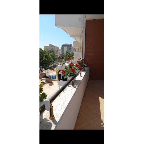 Buzi Rooms