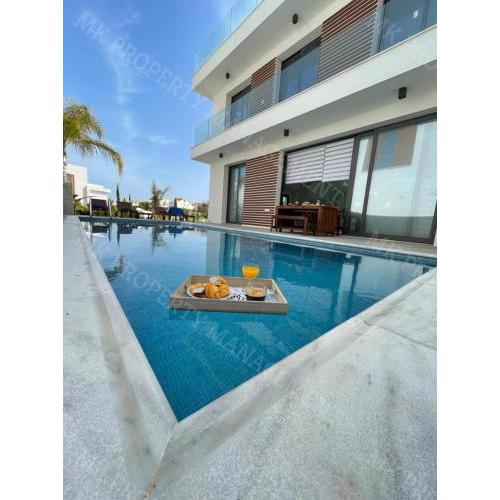 By the Beach Villa No.13